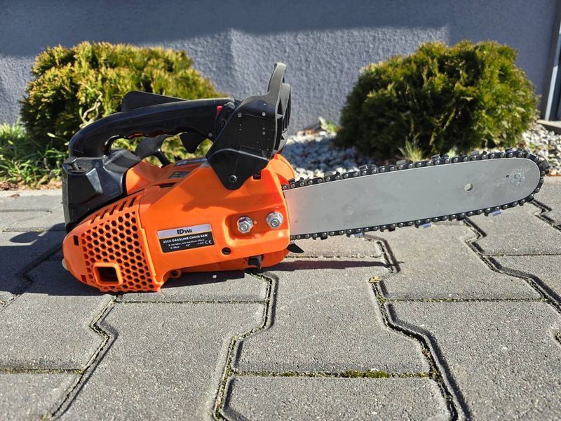 Kompaktowa pilarka spalinowa DW 25CC